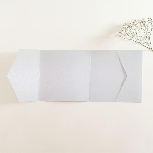 Pocketfold-Karte Quer-Format quadratisch (15x15) Premium-Karton "Metallic Perlweiss" Basic Line