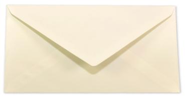 Briefumschlag DIN lang in hellcreme, 120g, ohne Fenster, Nassklebung