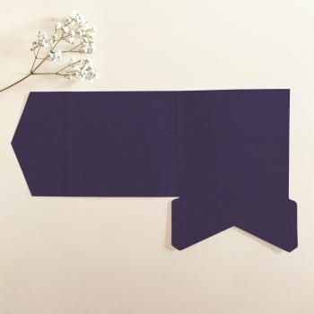 Preview: Pocketfold-Karte Quadrat (15x15) Premium-Karton "Aubergine" Exklusiv Line