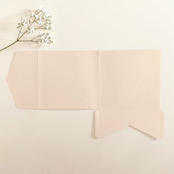 Preview: Pocketfold-Karte Quadrat (15x15) Premium-Karton "Creme" Exklusiv Line