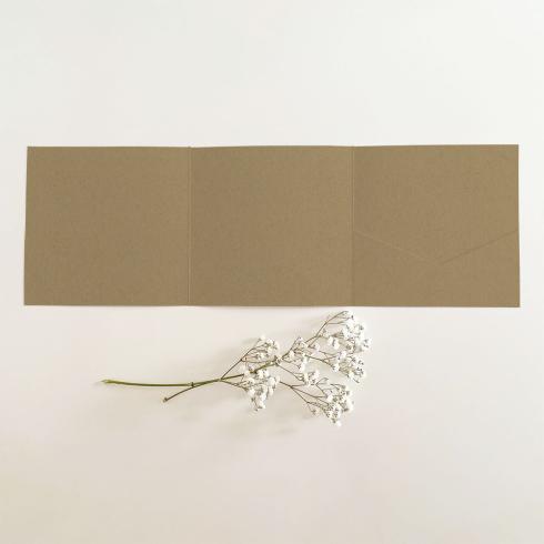 Trippel-Pocketfold-Karte quadratisch (15x15) Premium-Karton "Recycling Natur" Basic Line