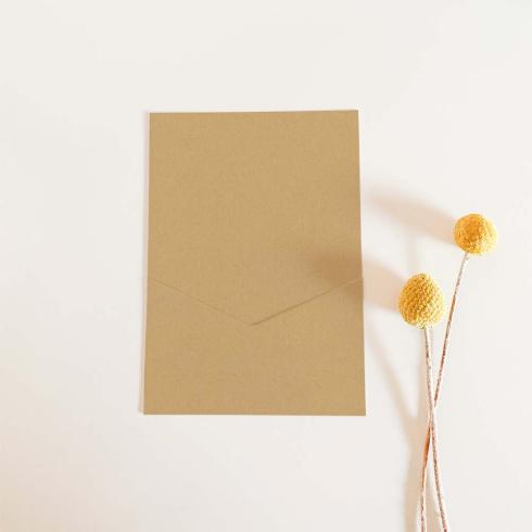 Simple-Pocket-Karte B6 Recycling-Karton "Kraft Sand"