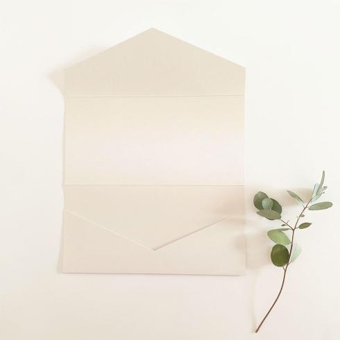 Pocketfold-Karte DIN Lang Basic-Karton "Perlmutt Crema" Basic Line