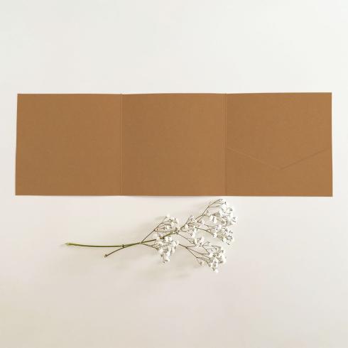 Trippel-Pocketfold-Karte quadratisch (15x15) Recycling-Karton "Kraft Braun" Basic Line