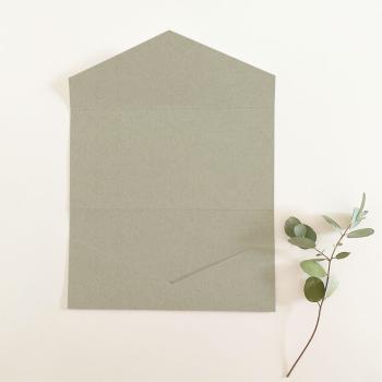 Pocketfold-Karte DIN Lang Recycling-Karton "Kraft Moosgrau" Basic Line