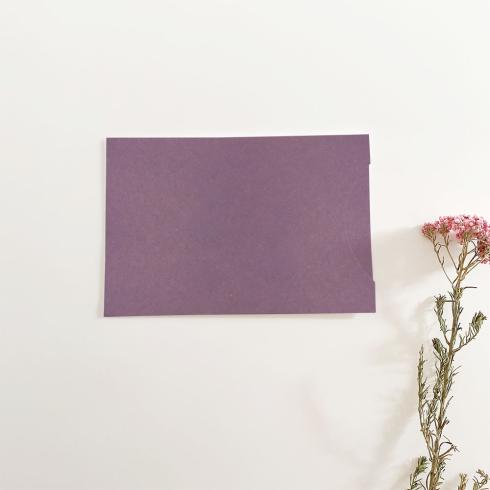 Einstecktasche B6 Recycling-Karton "Kraft Purple" 