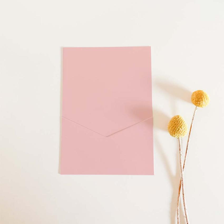 Simple-Pocket-Karte B6 Premium-Karton "Babypink"
