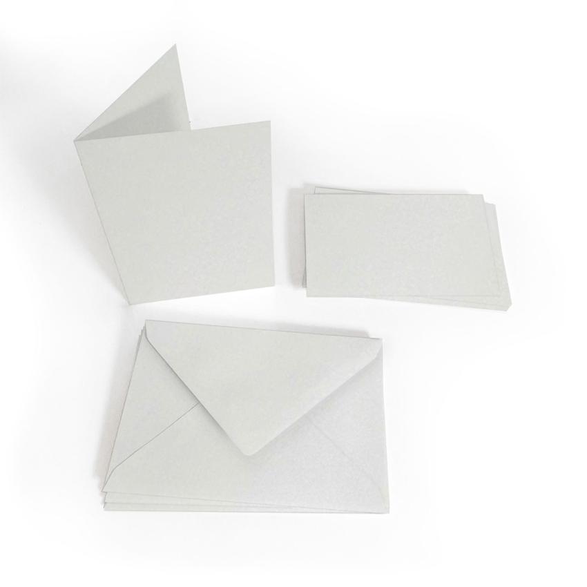Faltkarte DIN A6 mit Briefumschlag DIN C6 in metallic polarweiss