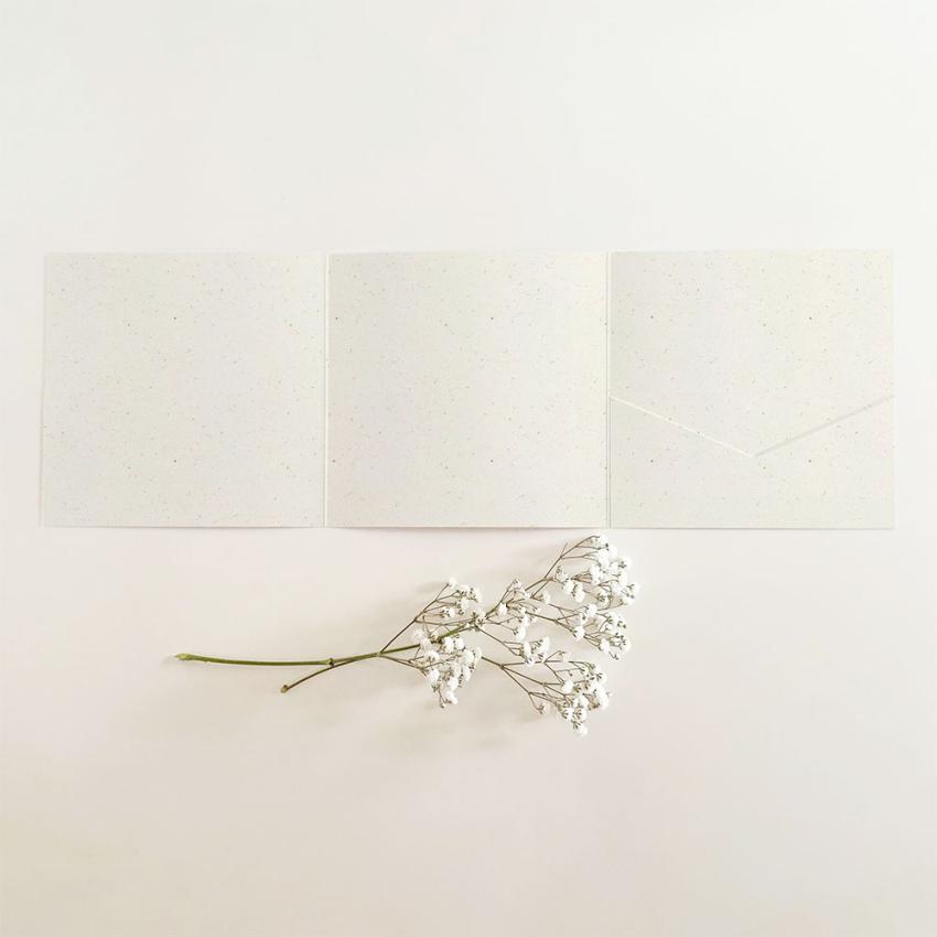 Trippel-Pocketfold-Karte quadratisch (15x15) Recycling-Karton "Recycling Bermgras" Basic Line