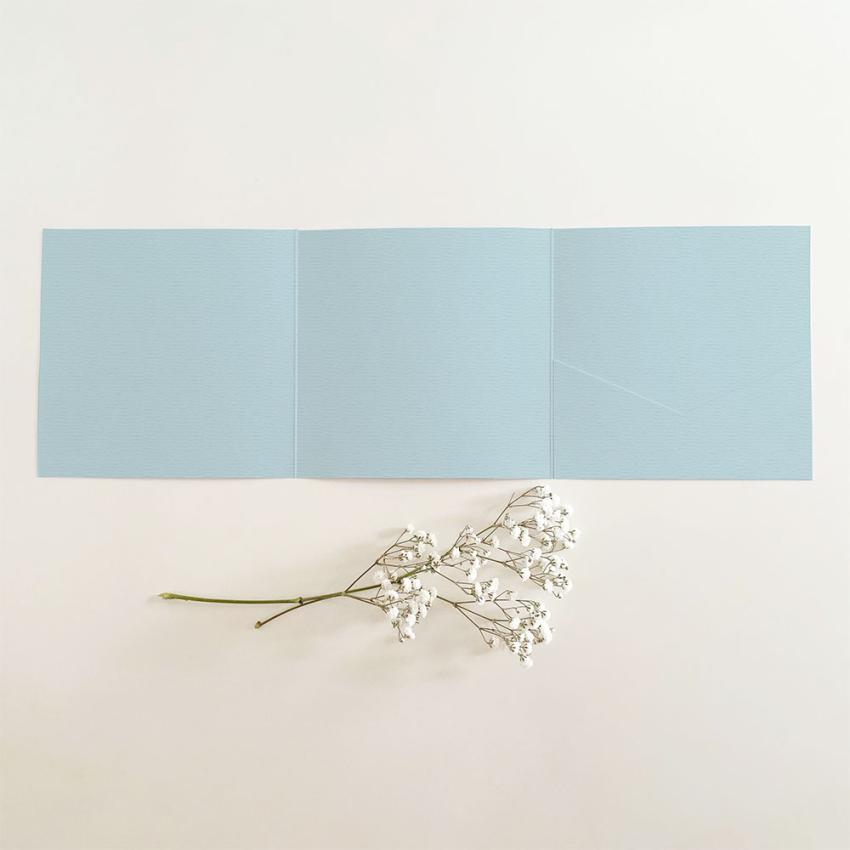 Trippel-Pocketfold-Karte quadratisch (15x15) Struktur-Karton "Puderblau" Basic Line