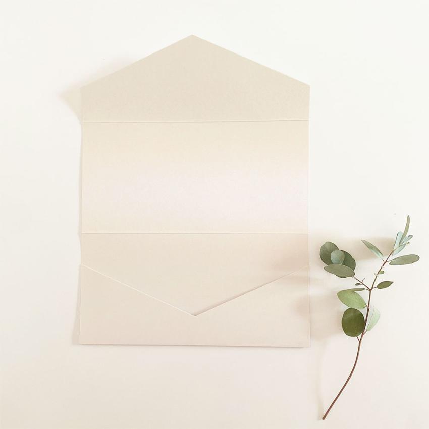 Pocketfold-Karte DIN Lang Basic-Karton "Perlmutt Crema" Basic Line